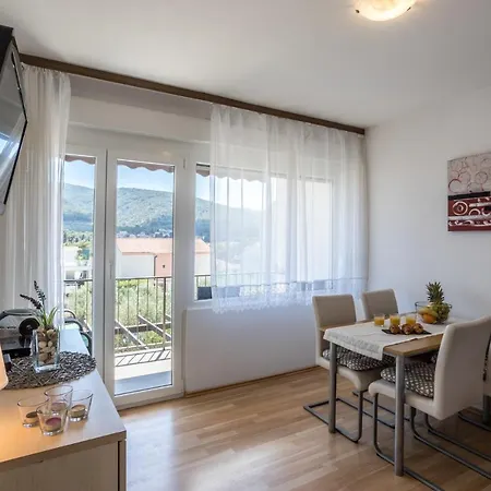 Tihana Stari Grad (Hvar)