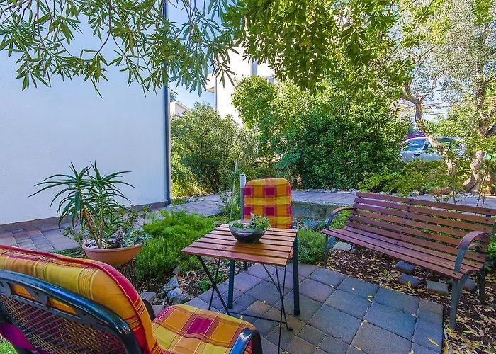 Διαμέρισμα Tihana *