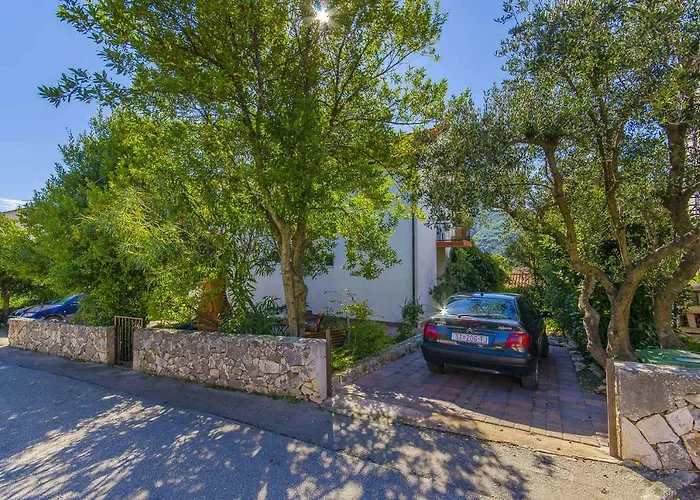 Διαμέρισμα Tihana *